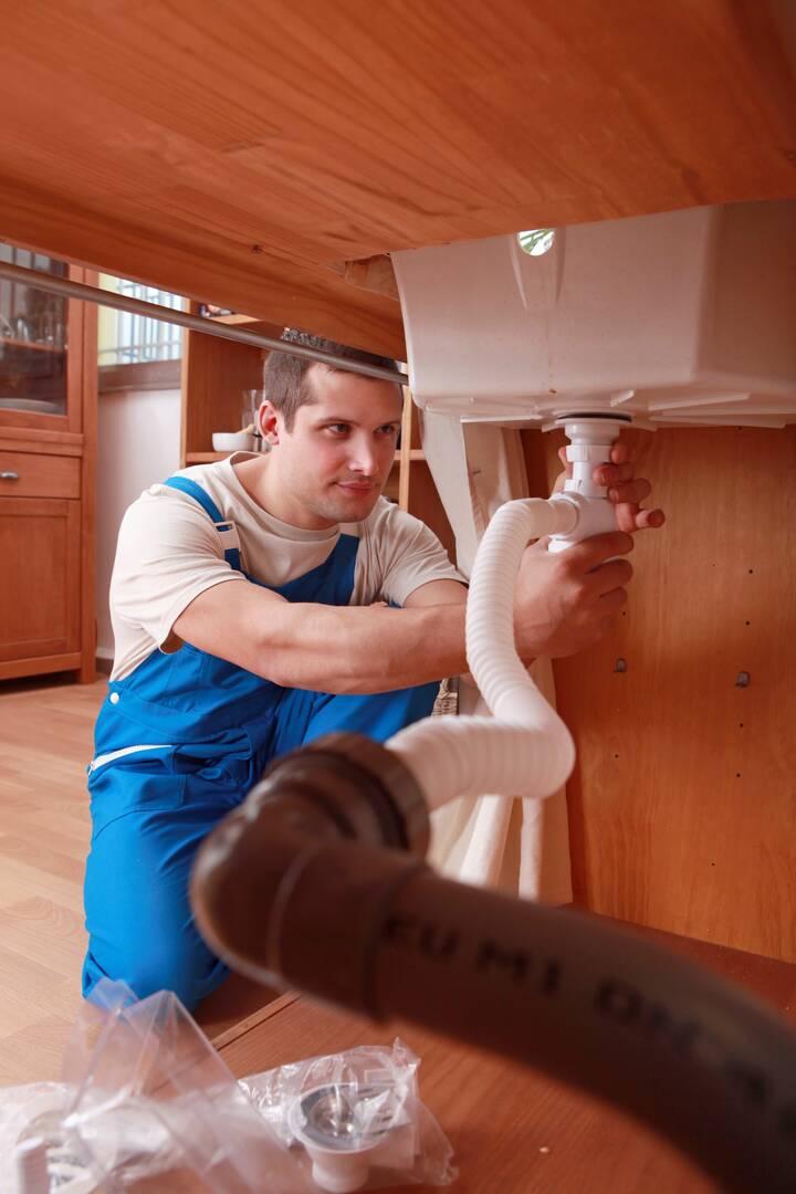 Rakeman Plumbing logo