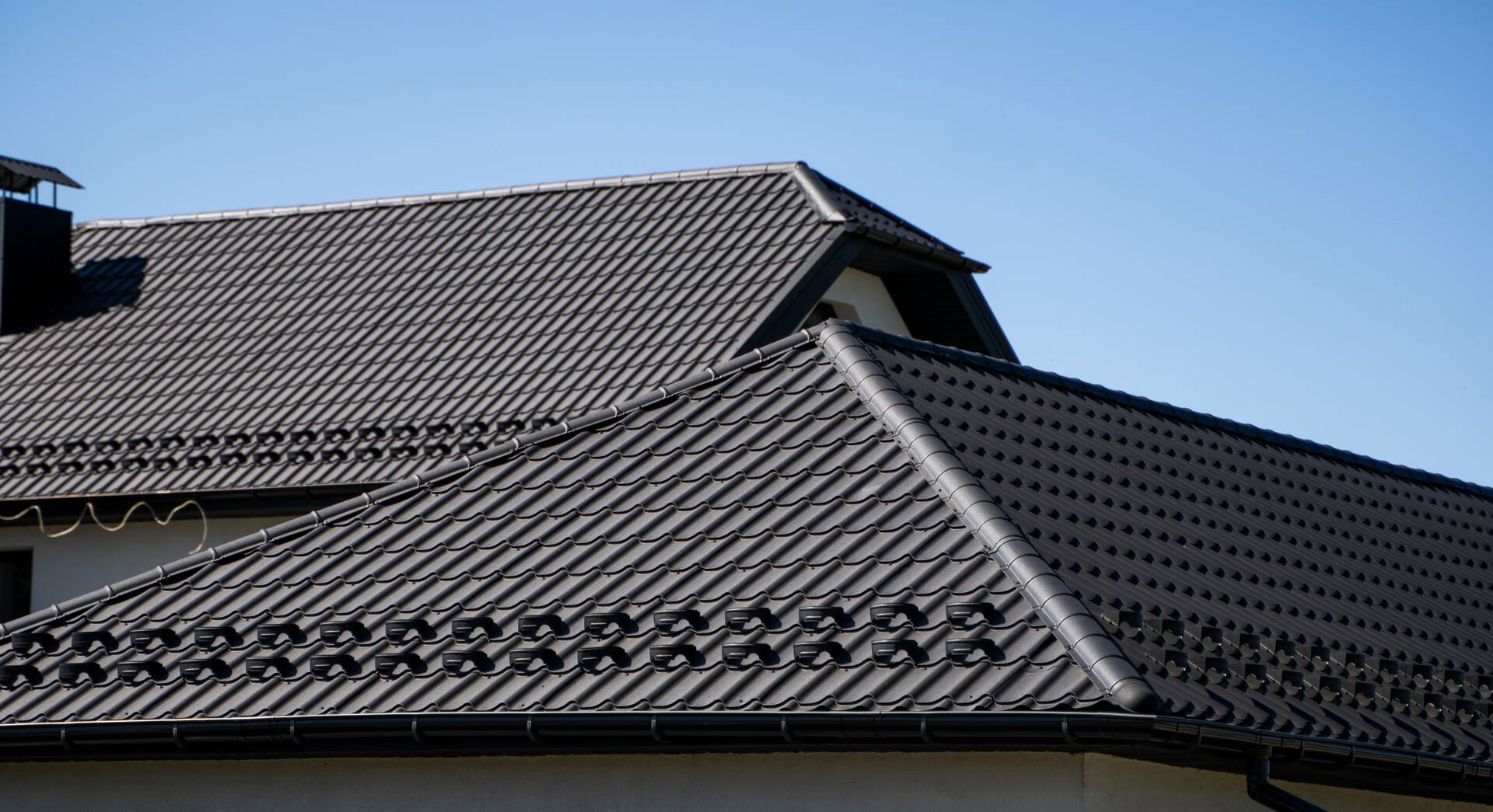 Blue Frog Roofing Limited logo