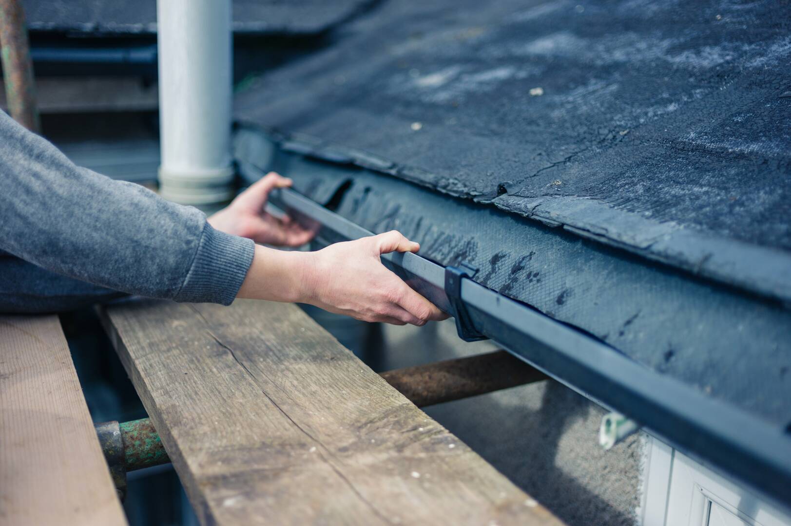 ALL TERRAIN ROOFING logo