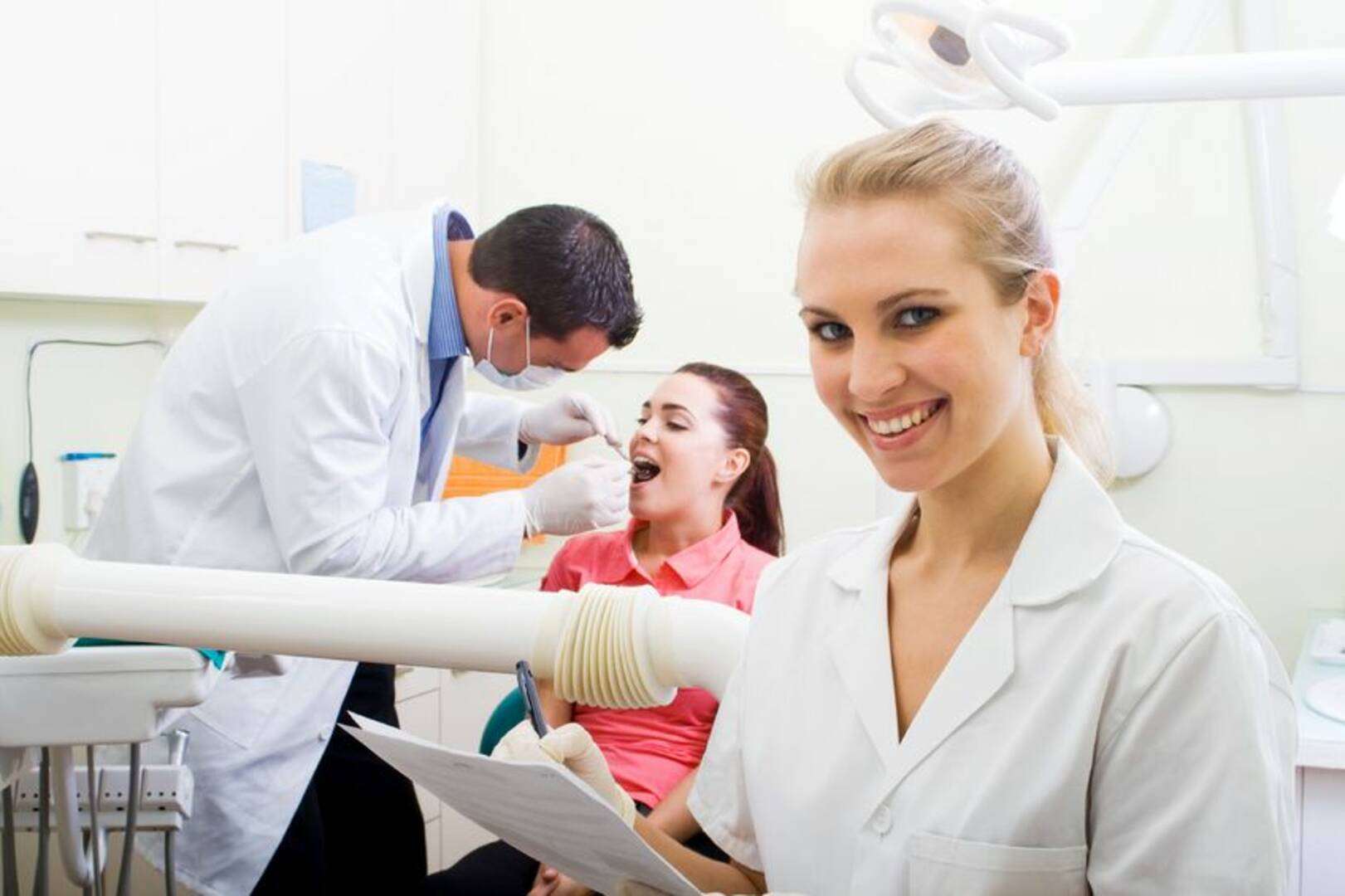 Crown Dental logo