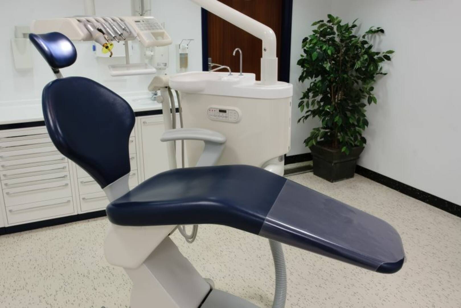 Avon Lake Family Dental Care logo
